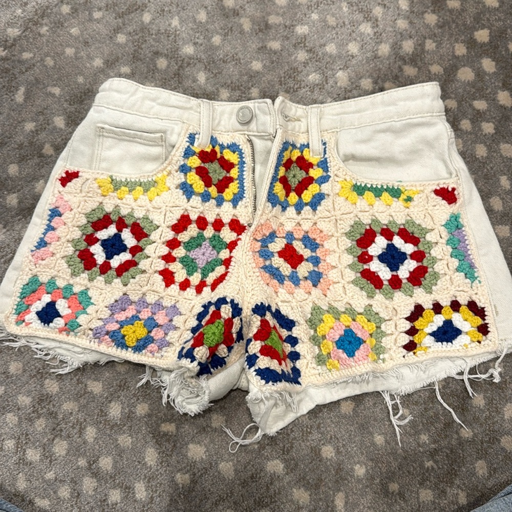 Blank NYC shorts